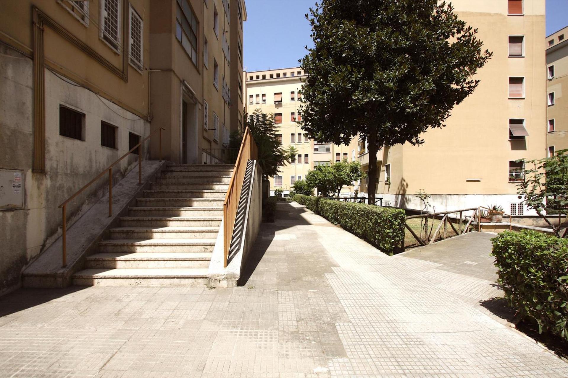 Garbatella 2Br Holiday House Rome Exterior photo